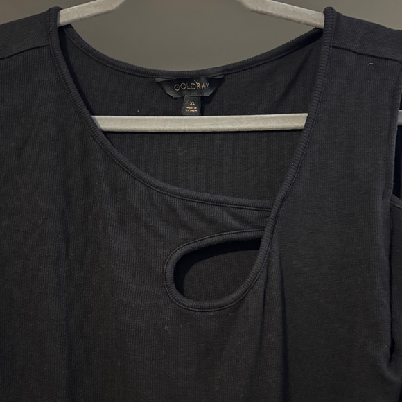 Elegant Black Women's Top - Picture 2 of 4